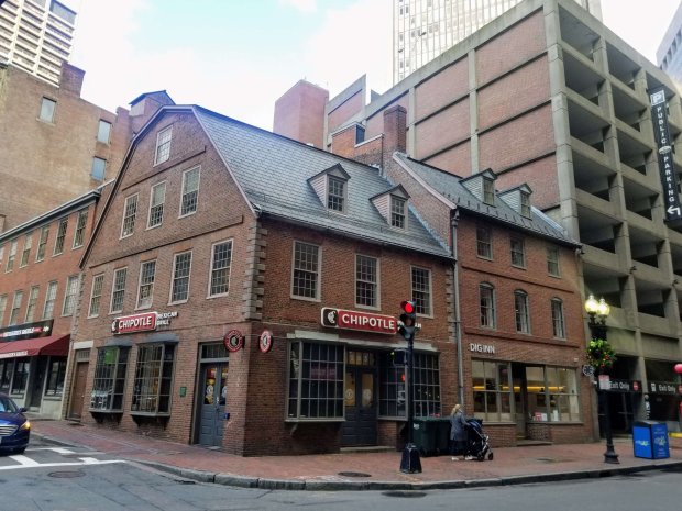 There are so many choices even if you don’t have much money to spend. Boston S Freedom Trail In Winter What To See What Is Closed And What Is Still Awesome Even In The Cold Simply Awesome Trips
