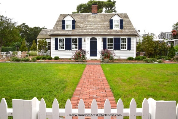 Cape cod is home to many retirees, sprawling sand dunes, and some of the most charming lighthouses on the east coast. A Day Trip To Cape Cod From Boston Whiskied Wanderlust